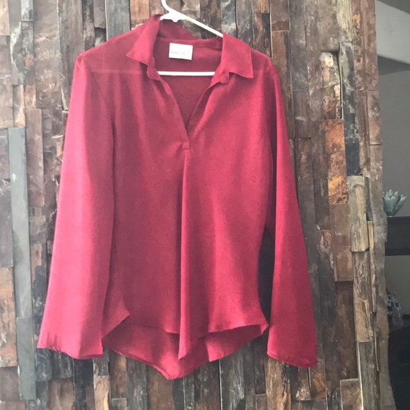 Gently loved sheer Fashion Bug top - Picture 2 of 5